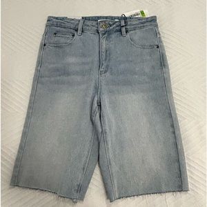 a loves a jean short nwt